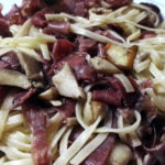 Pasta porcini e bresaola